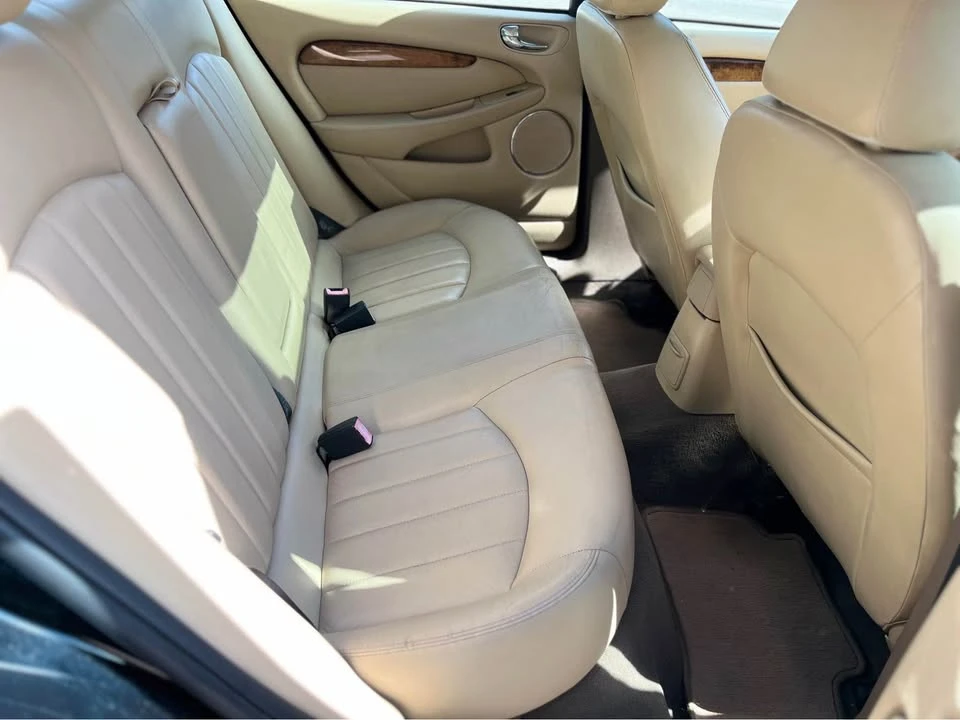 2004 Jaguar X-Type - Image 16 of 18