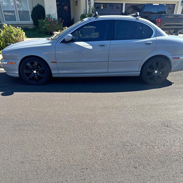 2004 Jaguar X-Type - Image 1 of 5