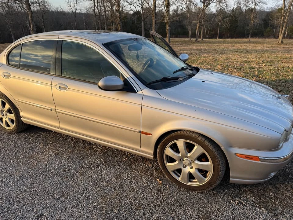 2004 Jaguar X-Type - Image 4 of 11