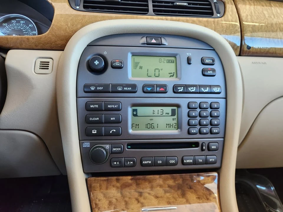 2004 Jaguar X-Type - Image 10 of 19
