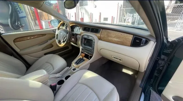 2004 Jaguar X-Type - Image 3 of 4