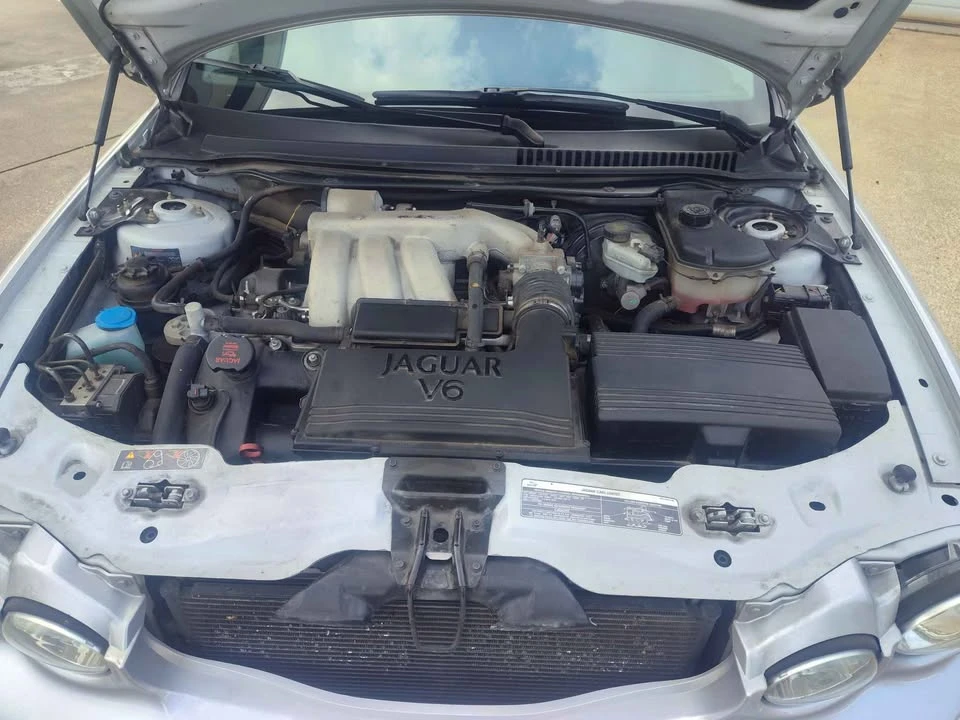 2004 Jaguar X-Type - Image 8 of 13