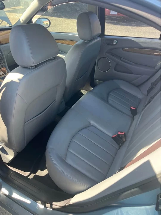 2004 Jaguar X-Type - Image 7 of 12