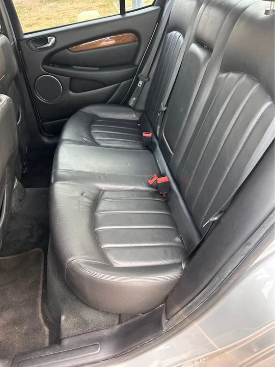 2004 Jaguar X-Type - Image 6 of 11