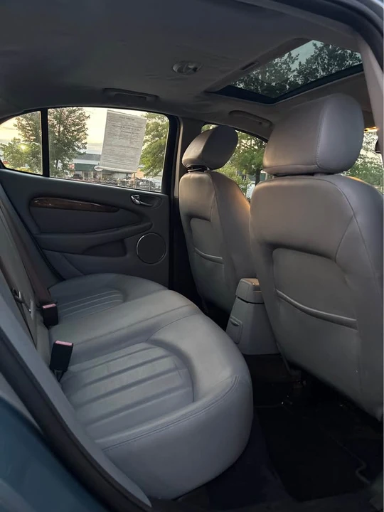2004 Jaguar X-Type - Image 12 of 15