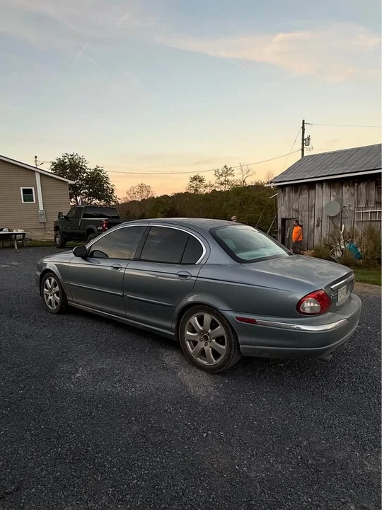 2004 Jaguar X-Type - Image 2 of 11