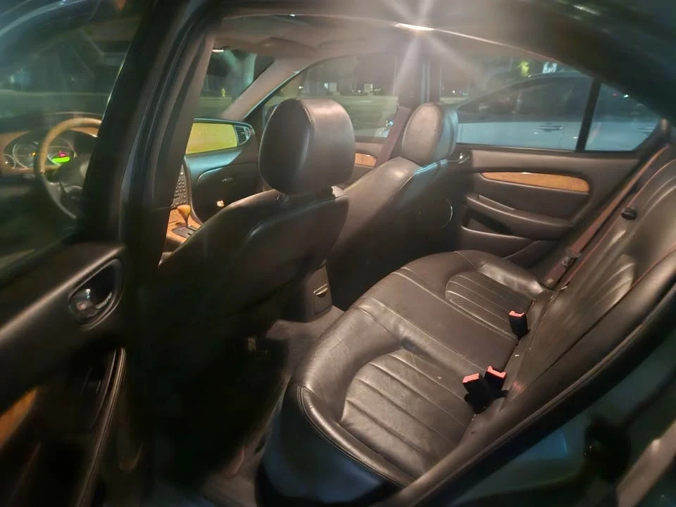 2004 Jaguar X-Type - Image 6 of 7