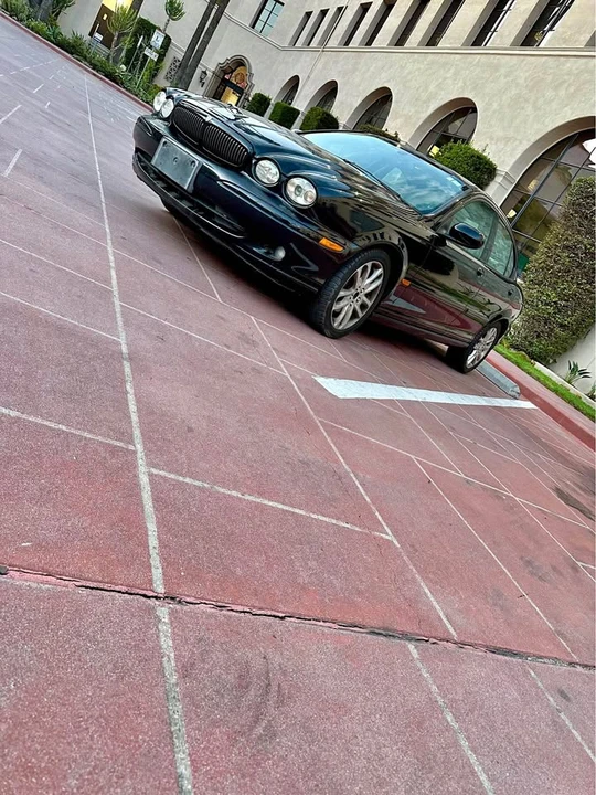 2004 Jaguar X-Type - Image 1 of 10