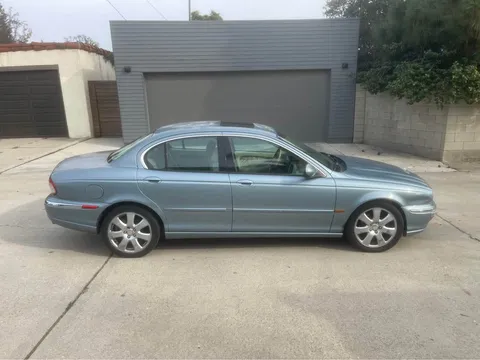 2004 Jaguar X-Type - Image 4 of 11