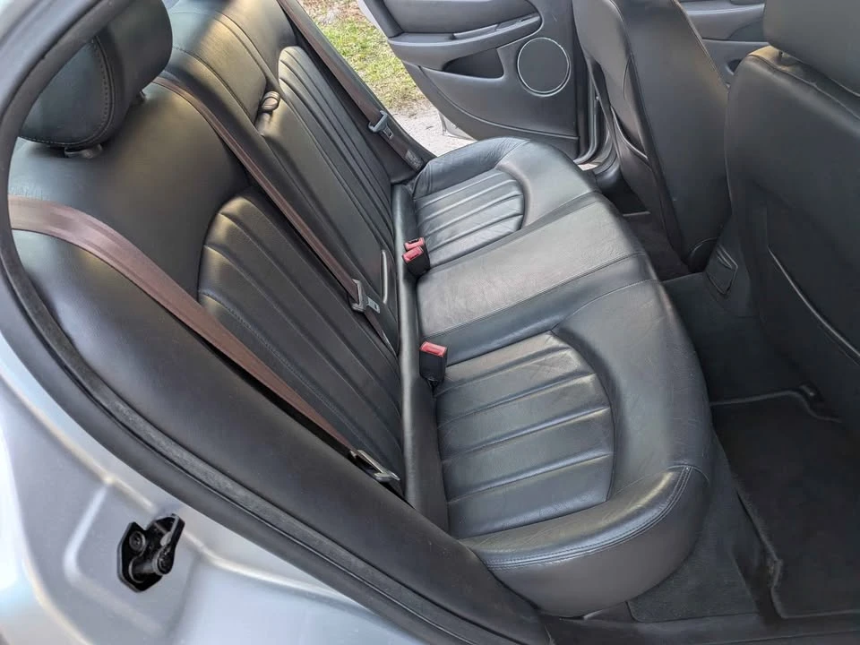 2004 Jaguar X-Type - Image 11 of 20