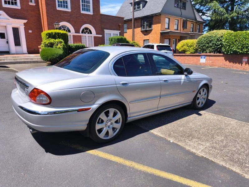2004 Jaguar X-Type - Image 8 of 10