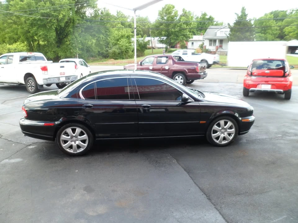 2004 Jaguar X-Type - Image 2 of 9