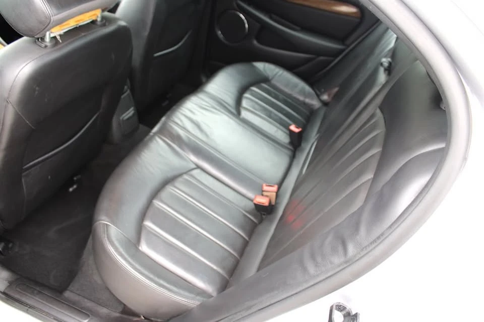 2004 Jaguar X-Type - Image 15 of 20