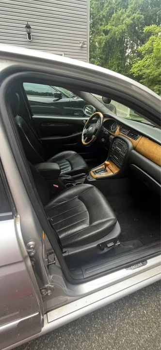 2004 Jaguar X-Type - Image 4 of 10
