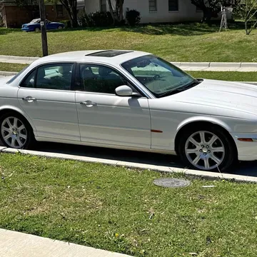2004 Jaguar XJ8