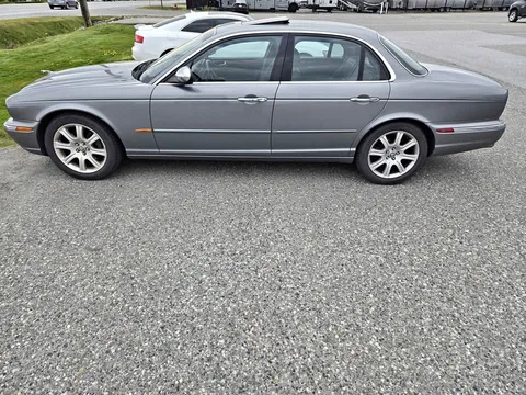 2004 Jaguar XJ8 Van Den Plas