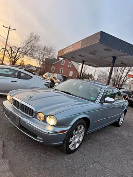 2004 Jaguar XJ Vanden Plas Sedan