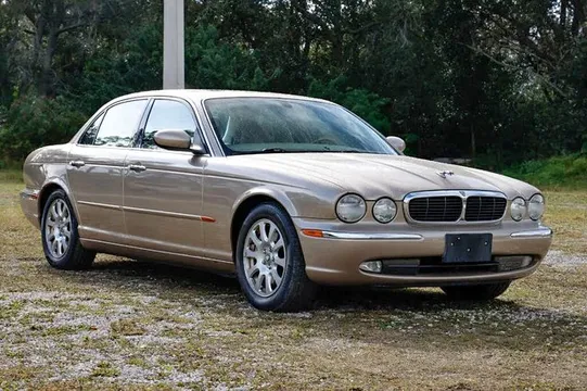 2004 Jaguar XJ-Series XJ8 RWD