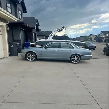 2004 Jaguar XJ8