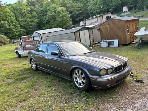 2004 Jaguar XJ8