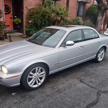 2004 Jaguar XJR Supercharged
