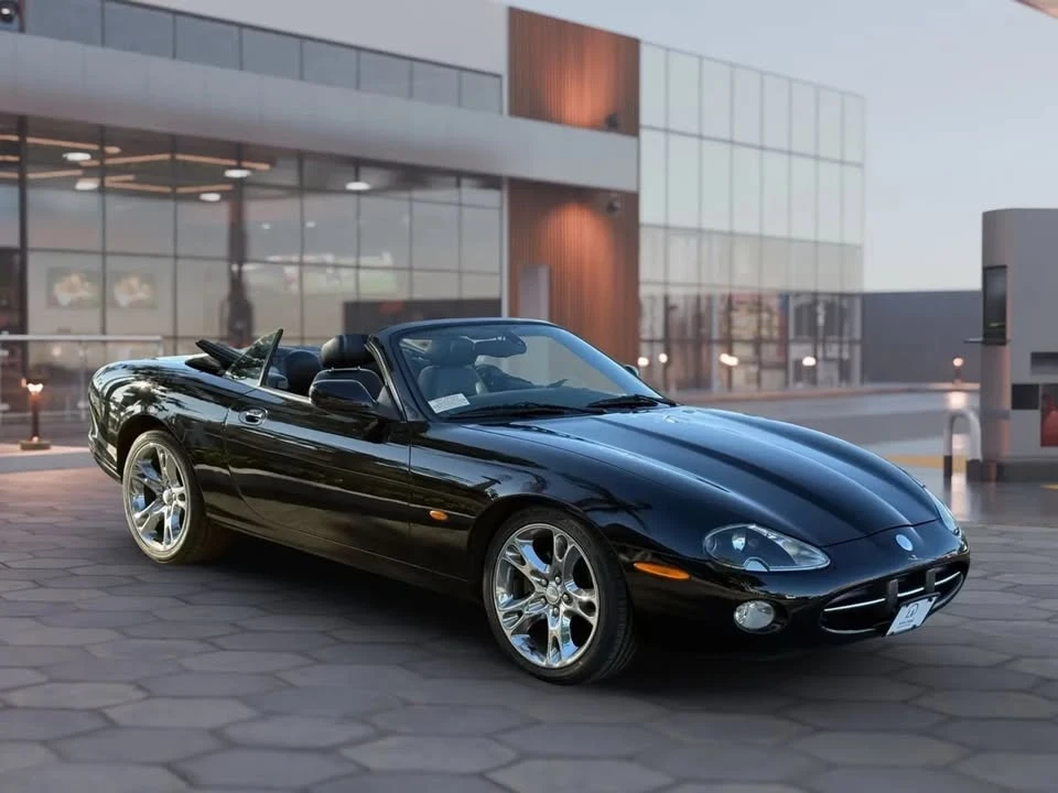 2004 Jaguar XK - Image 8 of 20