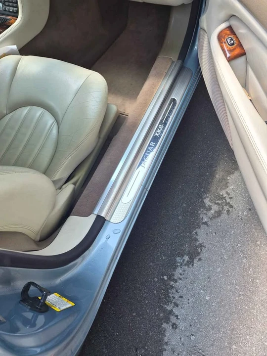 2004 Jaguar X100 XK8 - Image 9 of 9