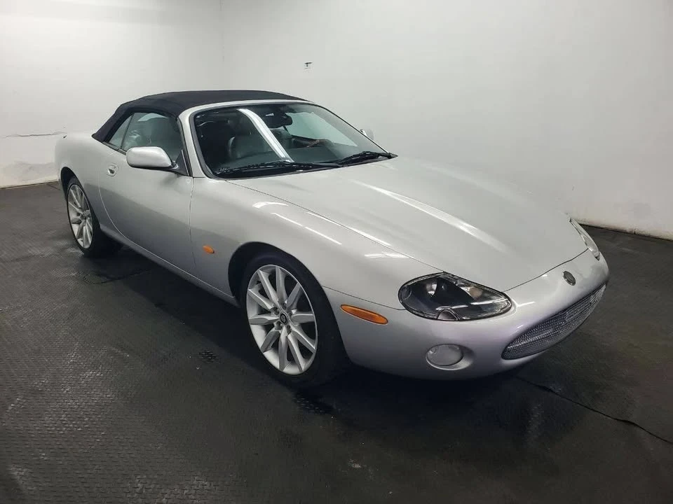 2004 Jaguar XK - Image 3 of 19