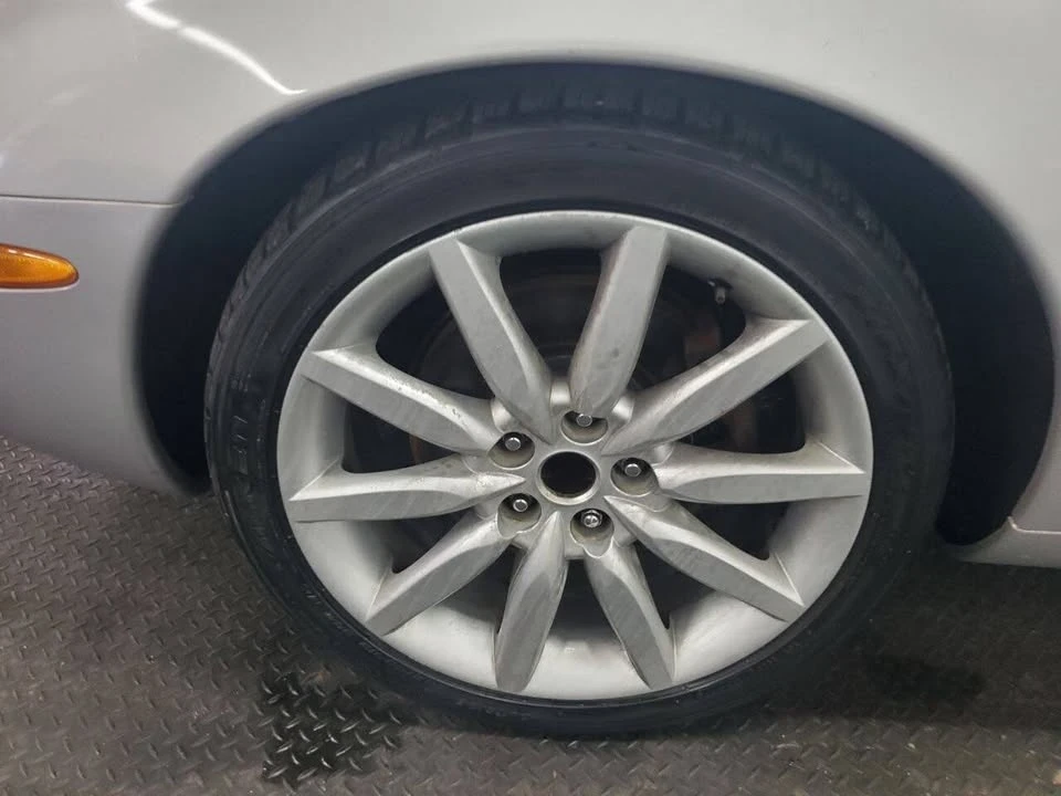 2004 Jaguar XK - Image 18 of 19