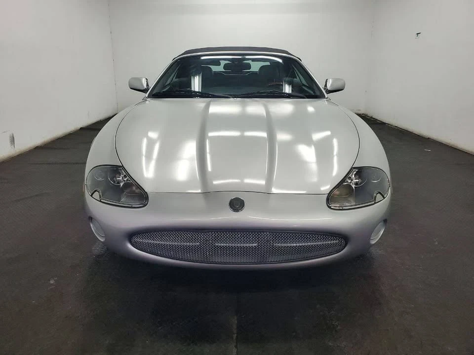 2004 Jaguar XK - Image 2 of 19