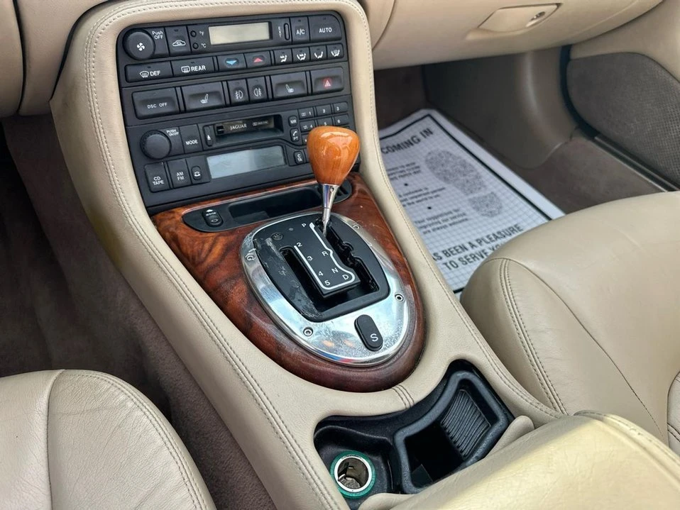 2004 Jaguar X100 XK8 - Image 13 of 20