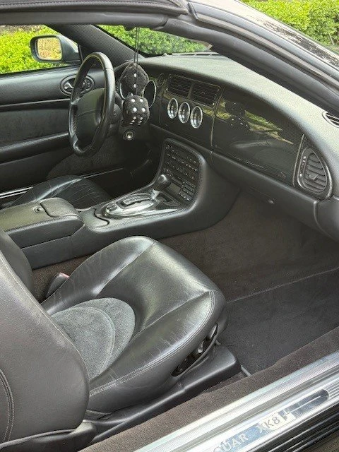 2004 Jaguar X100 XK8 - Image 8 of 11