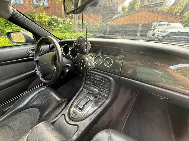 2004 Jaguar X100 XK8 - Image 6 of 11