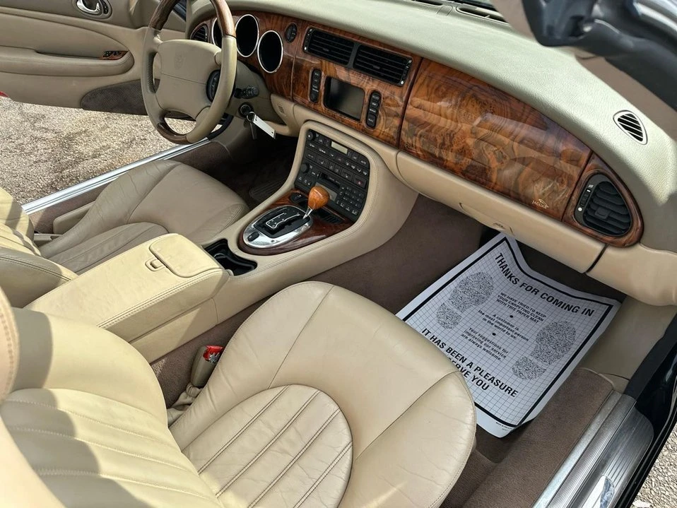 2004 Jaguar X100 XK8 - Image 17 of 19