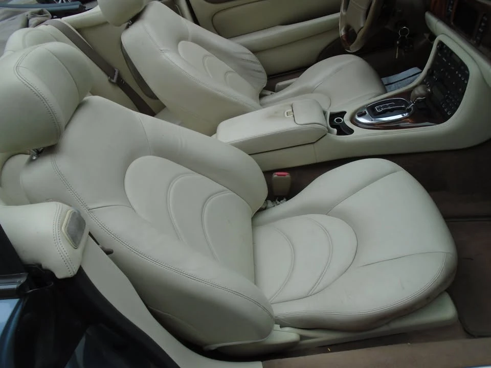 2004 Jaguar X100 XKR - Image 6 of 14