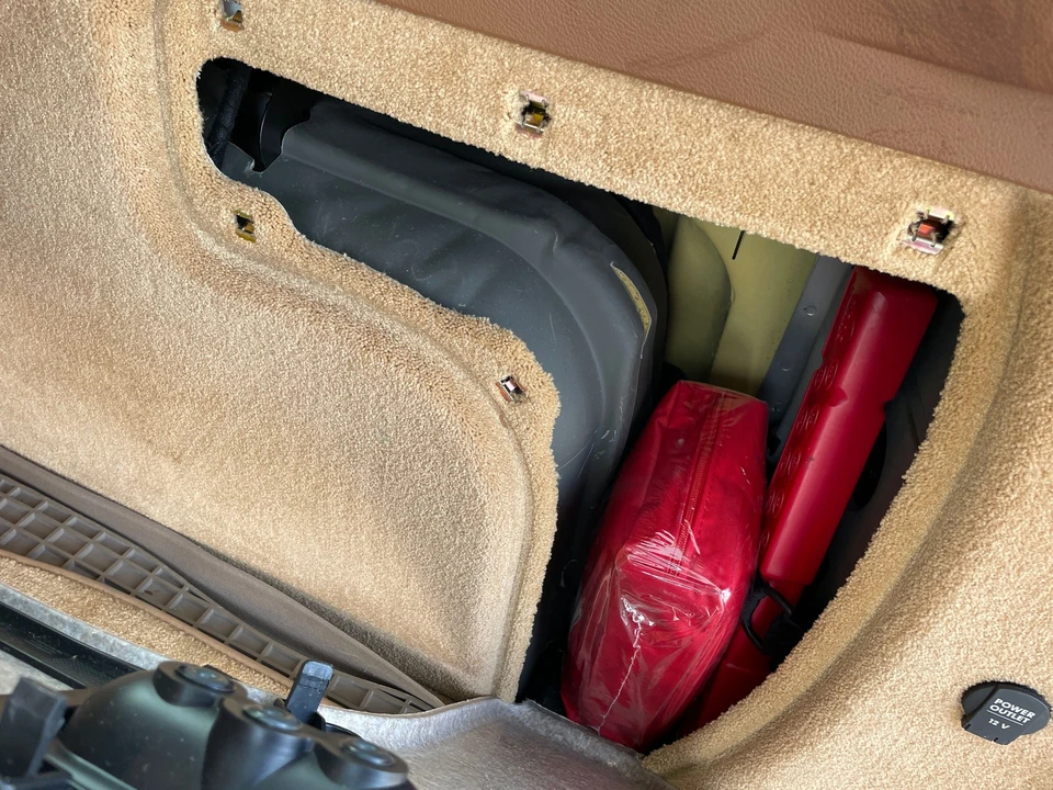 2004 Porsche 955/957 Cayenne S - Image 23 of 31
