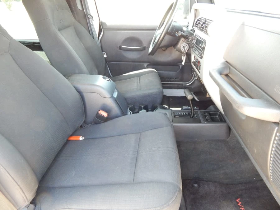 2004 Jeep KJ Liberty - Image 2 of 4