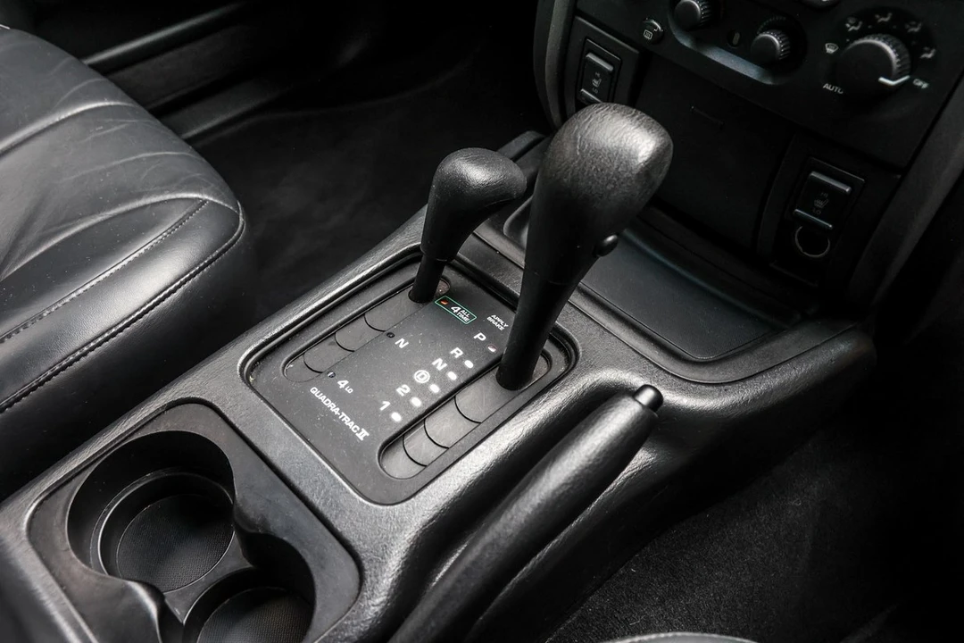 2003 Jeep WJ Grand Cherokee - Image 18 of 30