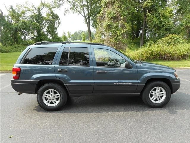 2004 Jeep WJ Grand Cherokee - Image 2 of 12