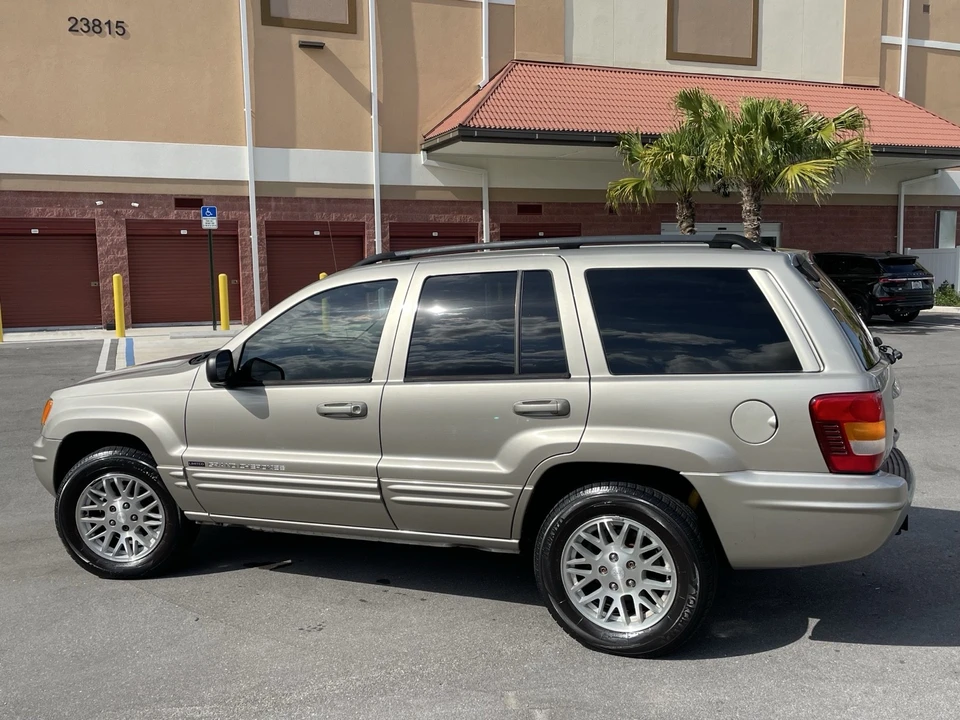 2004 Jeep WJ Grand Cherokee - Image 11 of 21