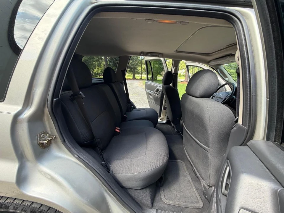 2004 Jeep WJ Grand Cherokee - Image 14 of 31
