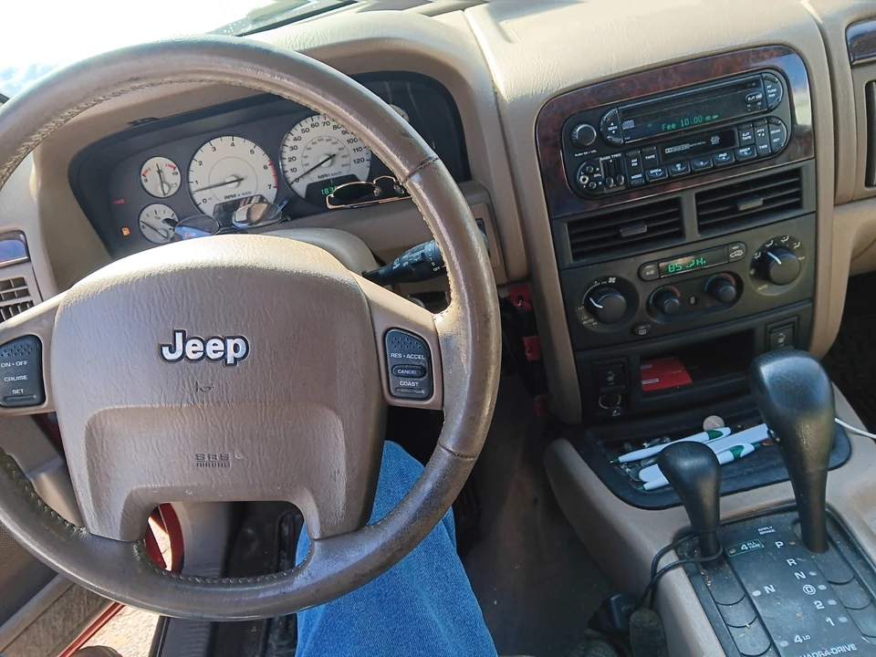 2004 Jeep WJ Grand Cherokee - Image 3 of 9