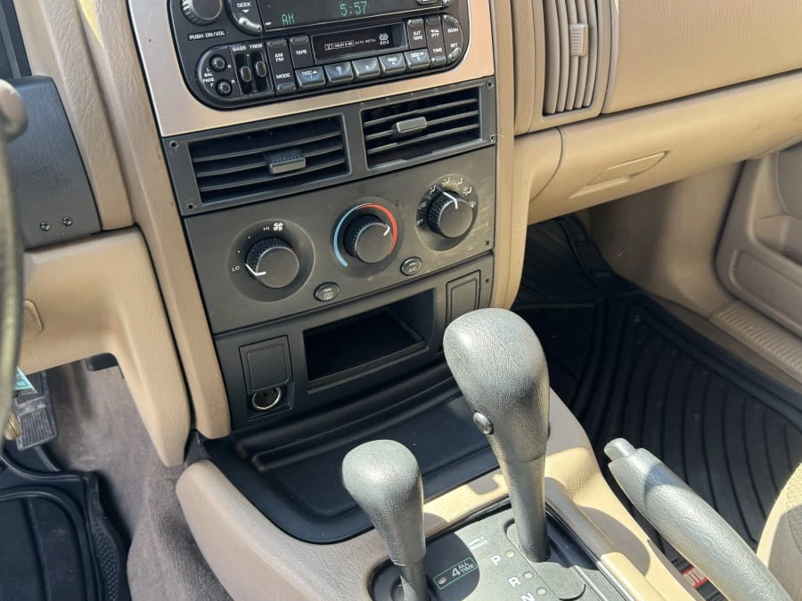 2004 Jeep WJ Grand Cherokee - Image 11 of 13