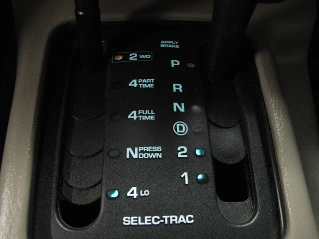2004 Jeep WJ Grand Cherokee - Image 4 of 21