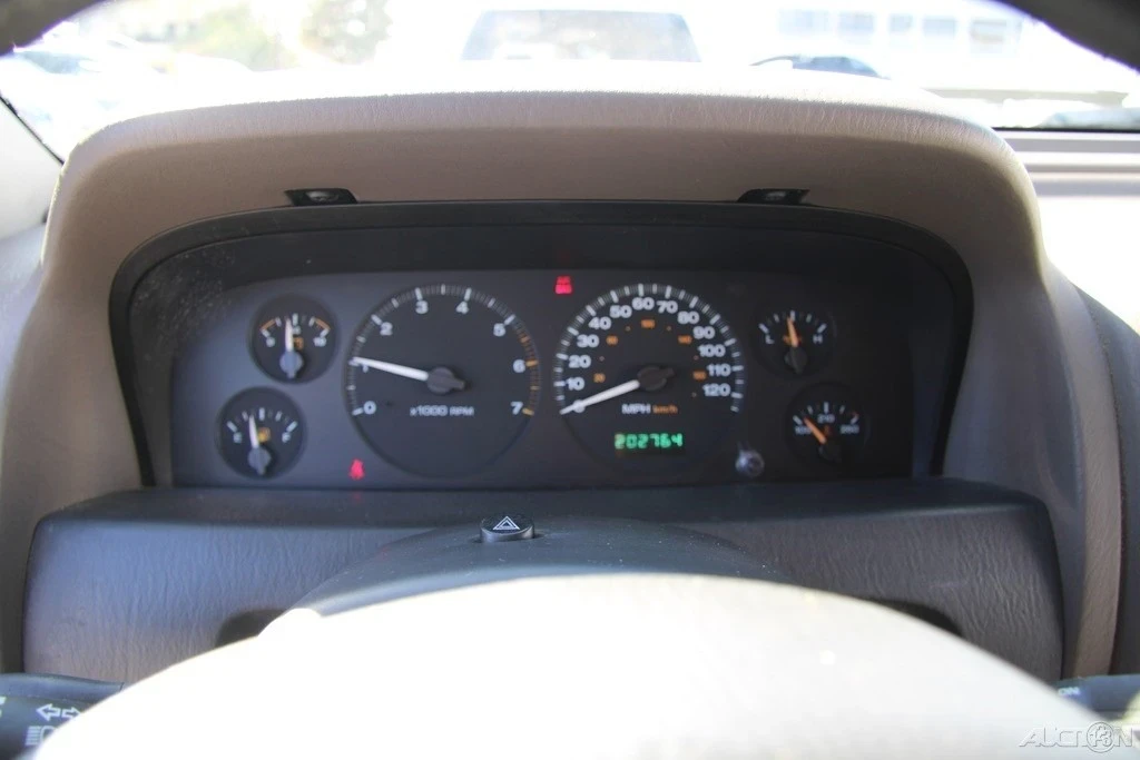 2004 Jeep WJ Grand Cherokee - Image 15 of 21