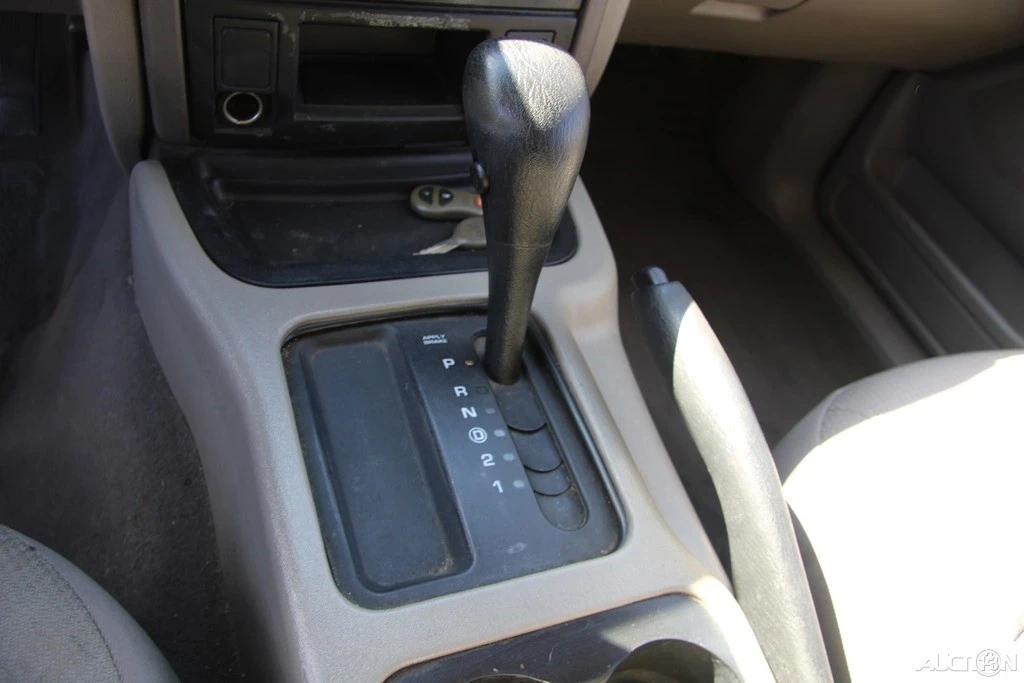 2004 Jeep WJ Grand Cherokee - Image 18 of 21