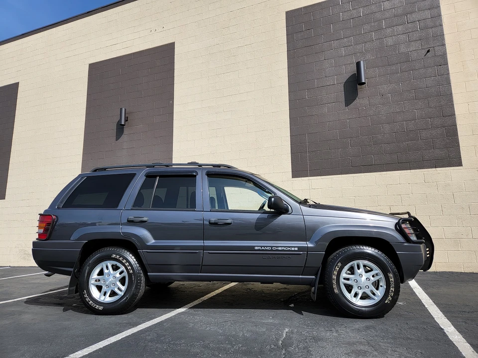 2004 Jeep WJ Grand Cherokee - Image 24 of 31