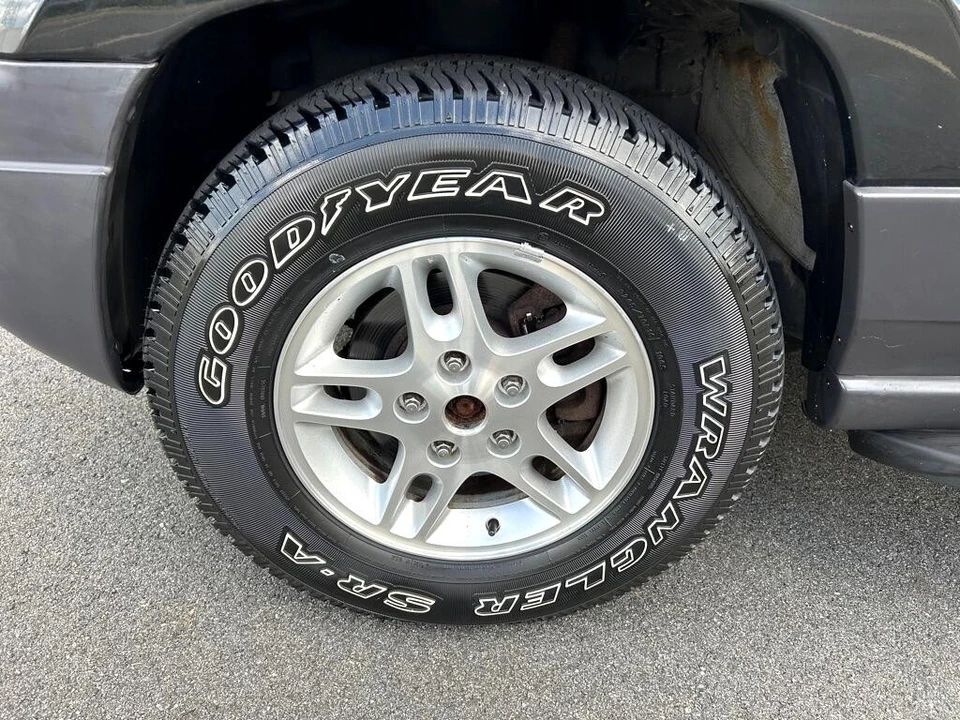 2004 Jeep WJ Grand Cherokee - Image 11 of 12