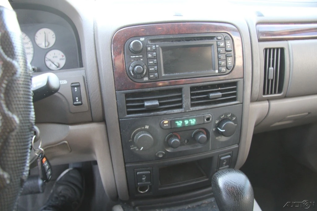 2004 Jeep WJ Grand Cherokee - Image 17 of 21
