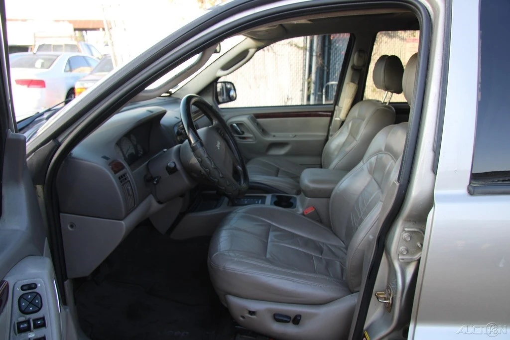 2004 Jeep WJ Grand Cherokee - Image 12 of 21
